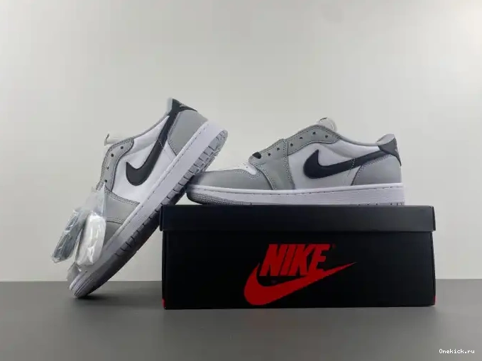 One Kick Jordan 1 Low OG CZ0790-110 Barons Air 0611